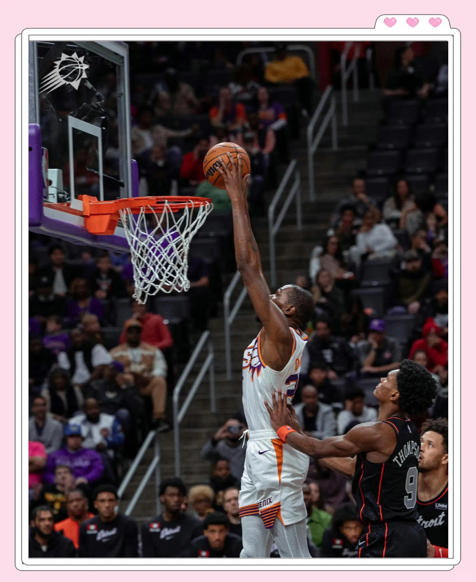 包含杜兰特在西班牙队比赛中比赛规则变更，大比分获胜引发热议！的词条